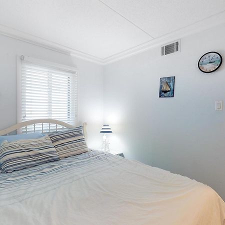 Sea Watch Condos IX Ошен Сити Номер фото